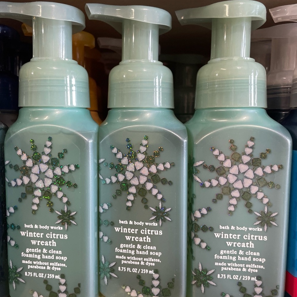 Bath & Body Works Winter Citrus Wreath Foaming Hand Soap - Green x3